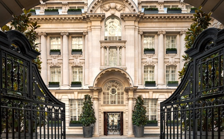 Top 5 Hotels to rest your head by Peter Staunton