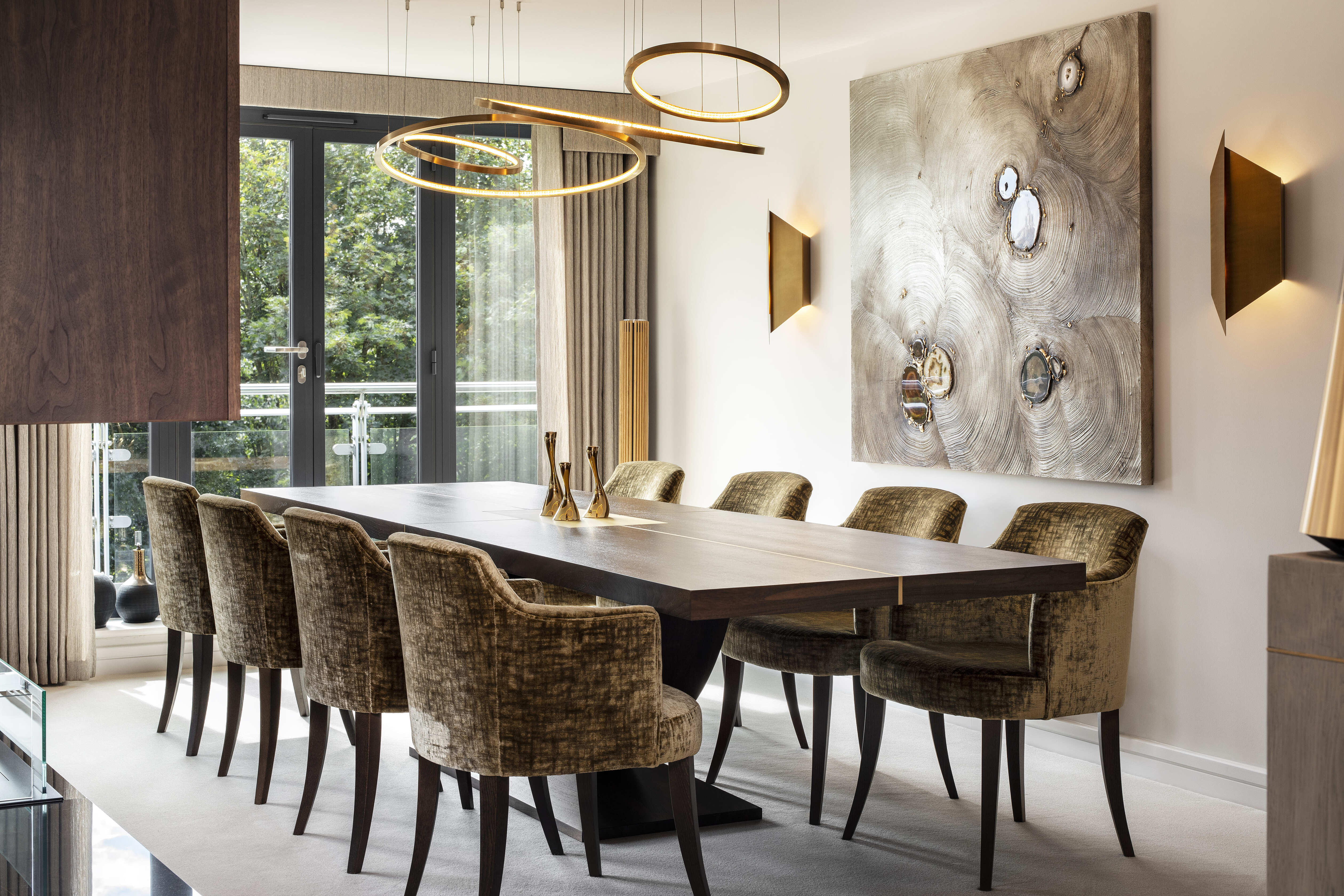 Elegant Table in a Luxury Dining Room