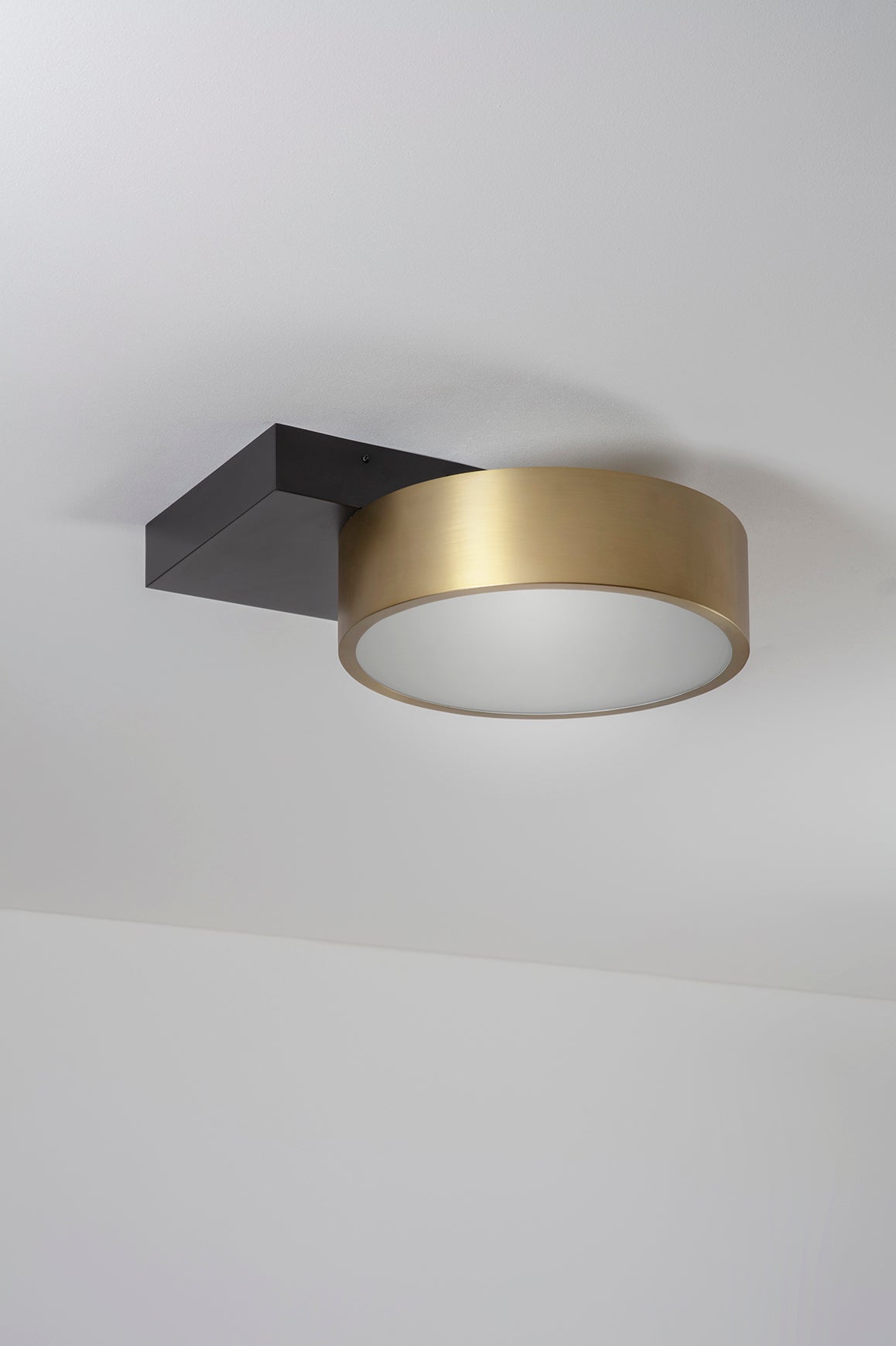 SQUARE IN CIRCLE – CEILING LIGHT - Peter Staunton Design Studio