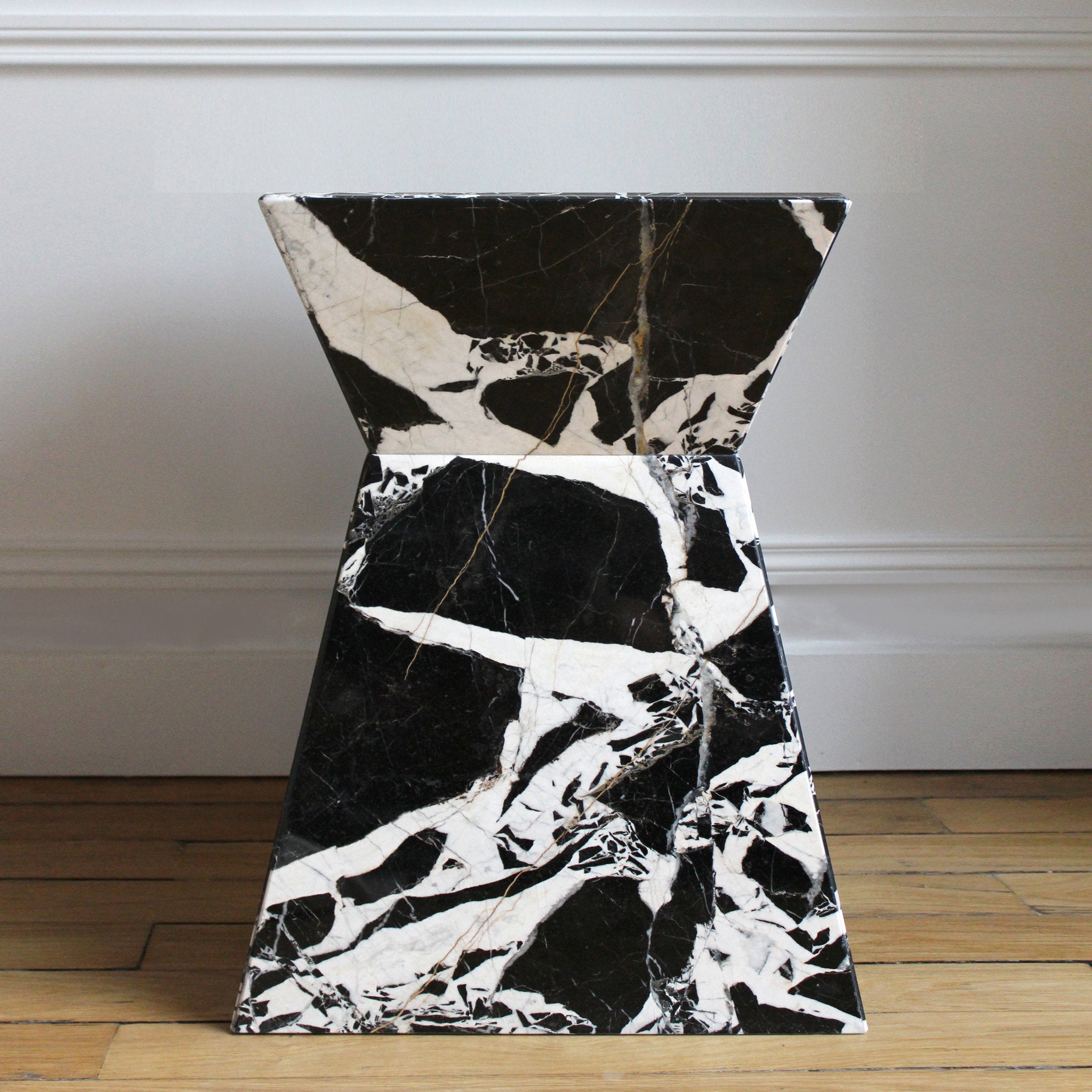 Aria Grand Antique Luxury Designer Marble Side Table / Stool