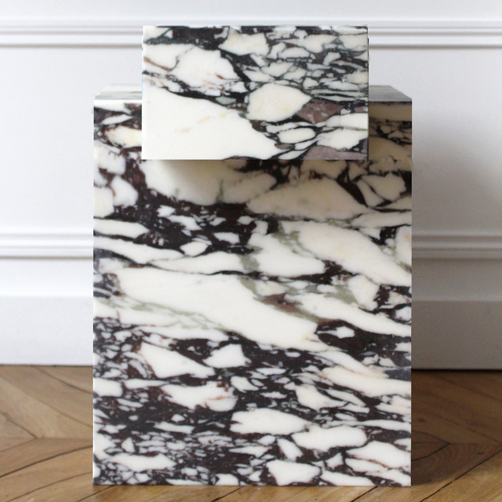 Gaia Calacatta Viola Luxury Designer Marble Table