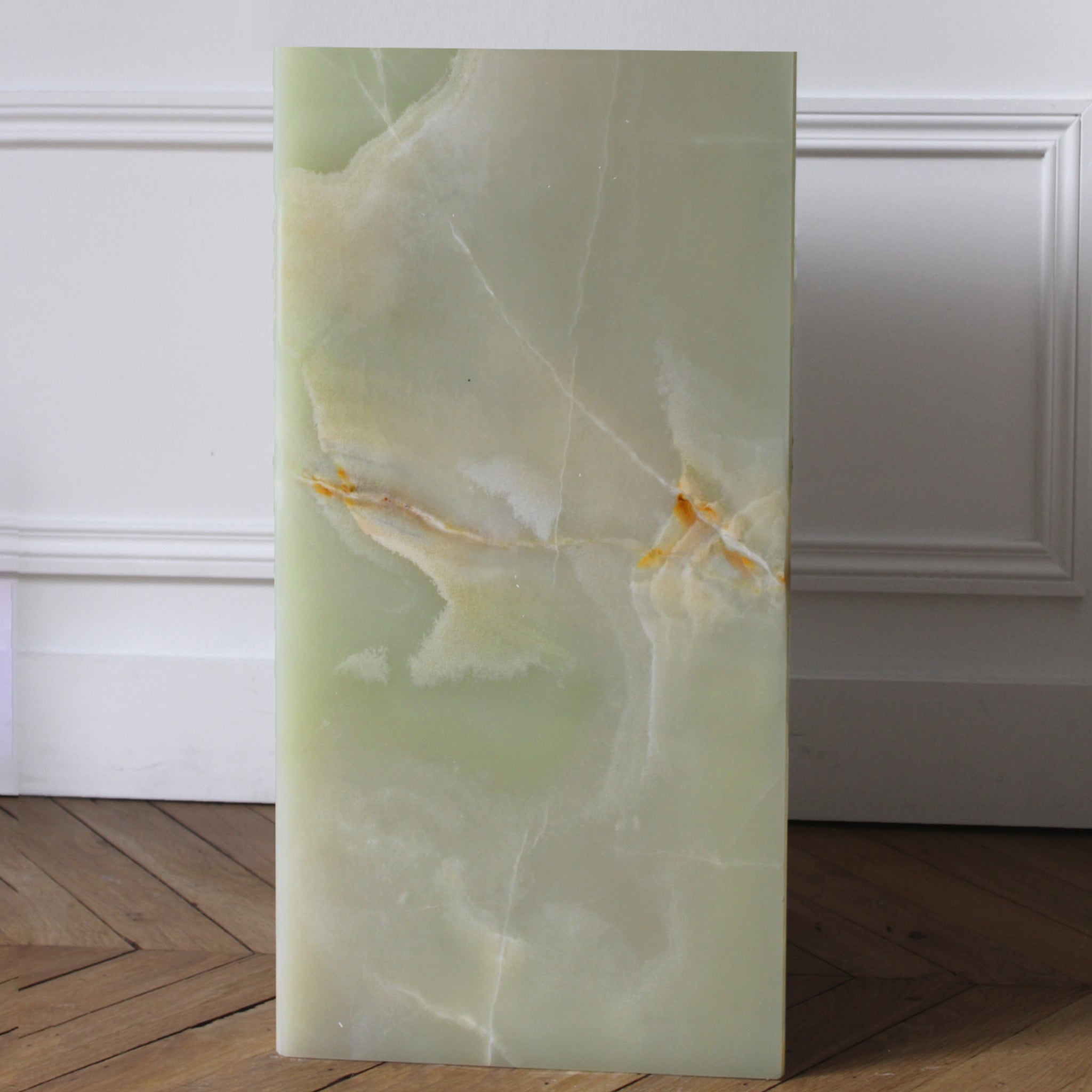 Green Luxury Designer Onyx Plinth