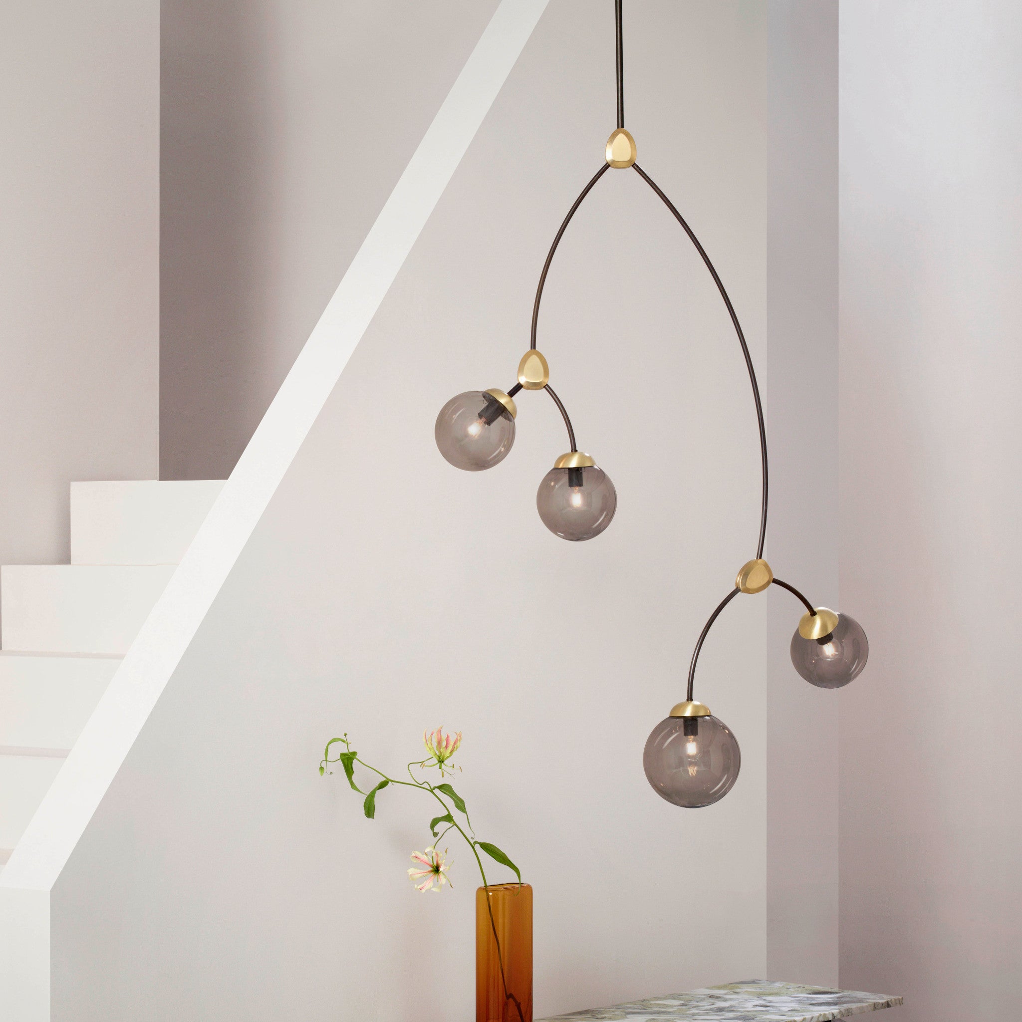 Ivy Luxury Designer Vertical 4
