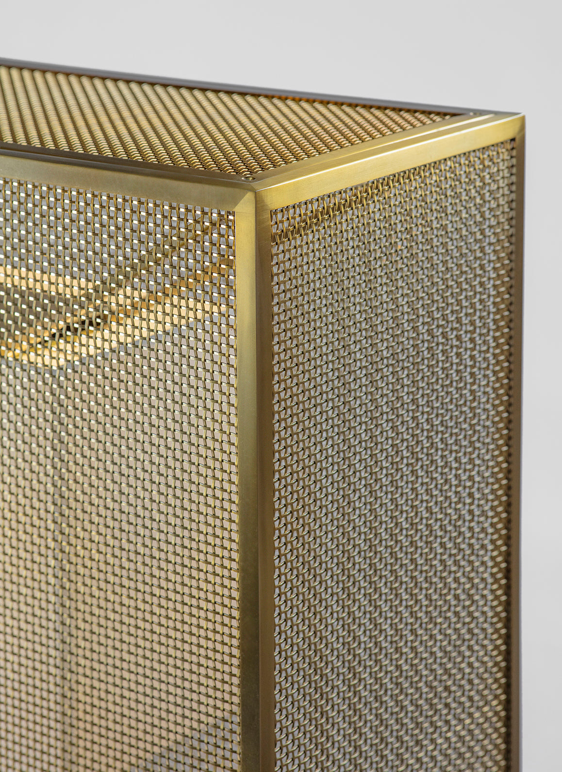 CRESCENT IN SQUARE - TABLE LAMP - Peter Staunton Design Studio