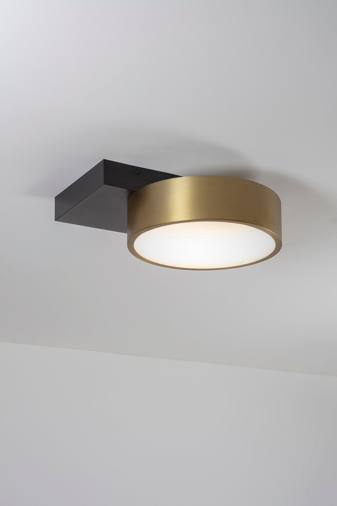 SQUARE IN CIRCLE – CEILING LIGHT - Peter Staunton Design Studio