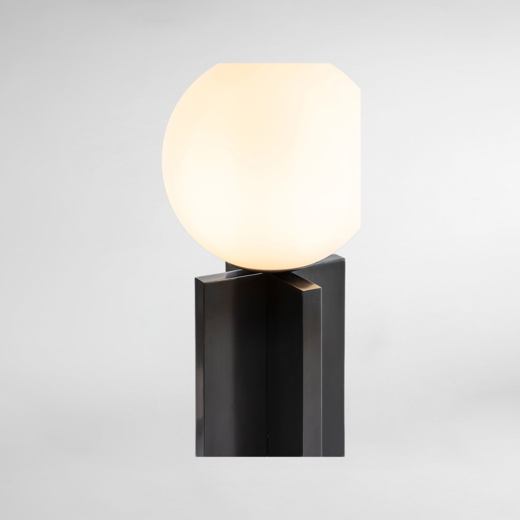 Plus Luxury Designer Table Lamp