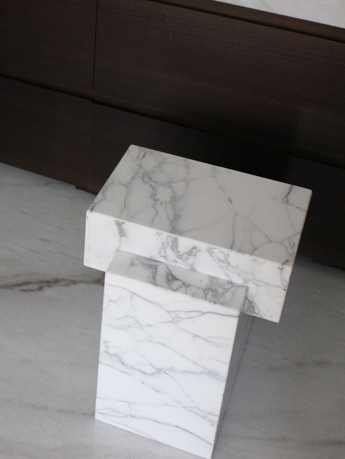 GAIA VENATO MARBLE COFFEE TABLE
