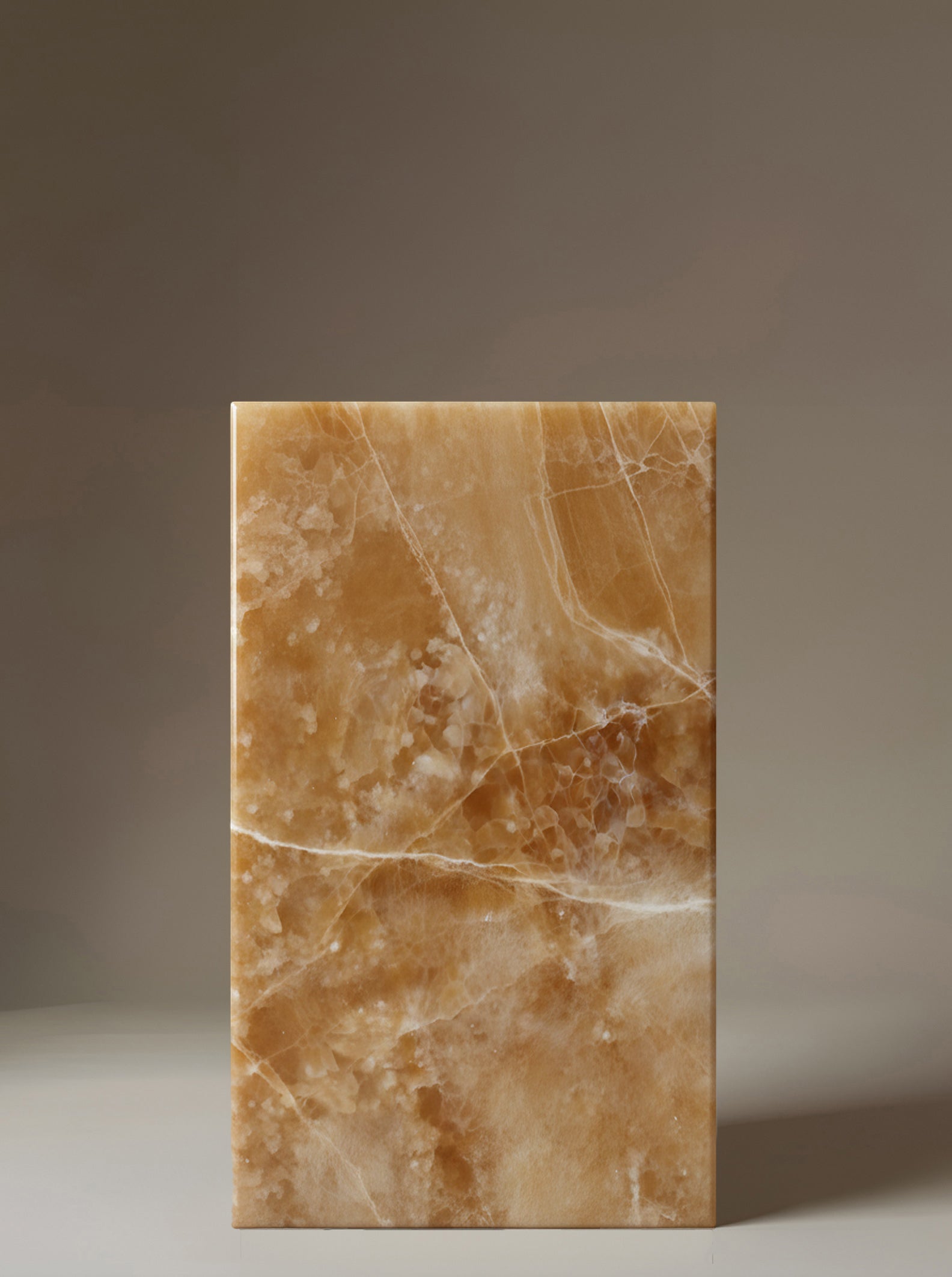 HONEY ONYX PLINTH