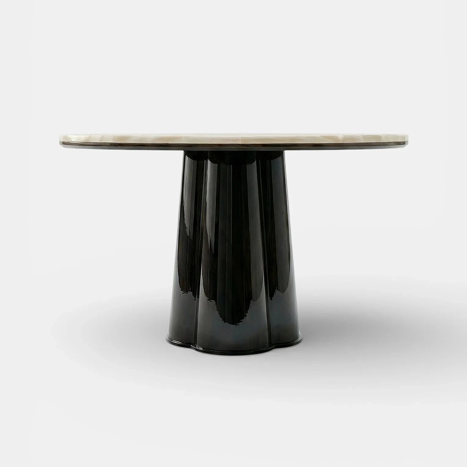 Poli Black Lacquered And Ivory Onyx